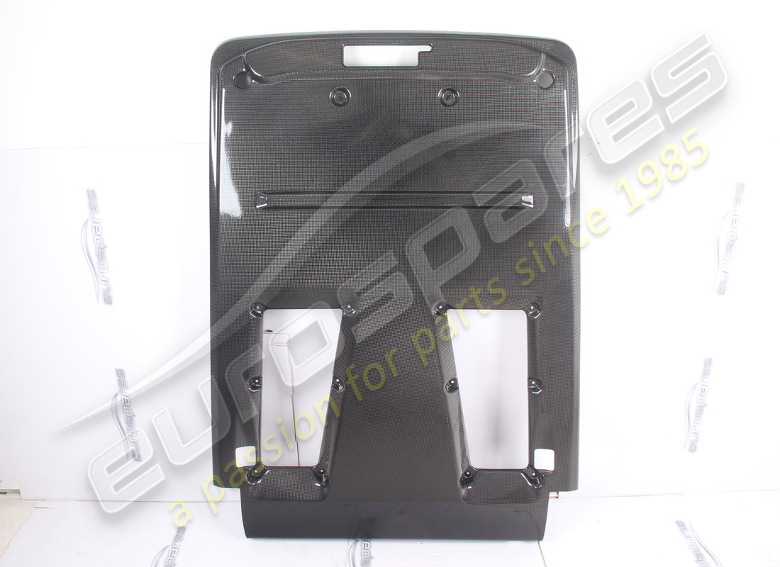 nouveau couvercle de coffre arrière en carbone eurospares. référence eap1732811 (1)