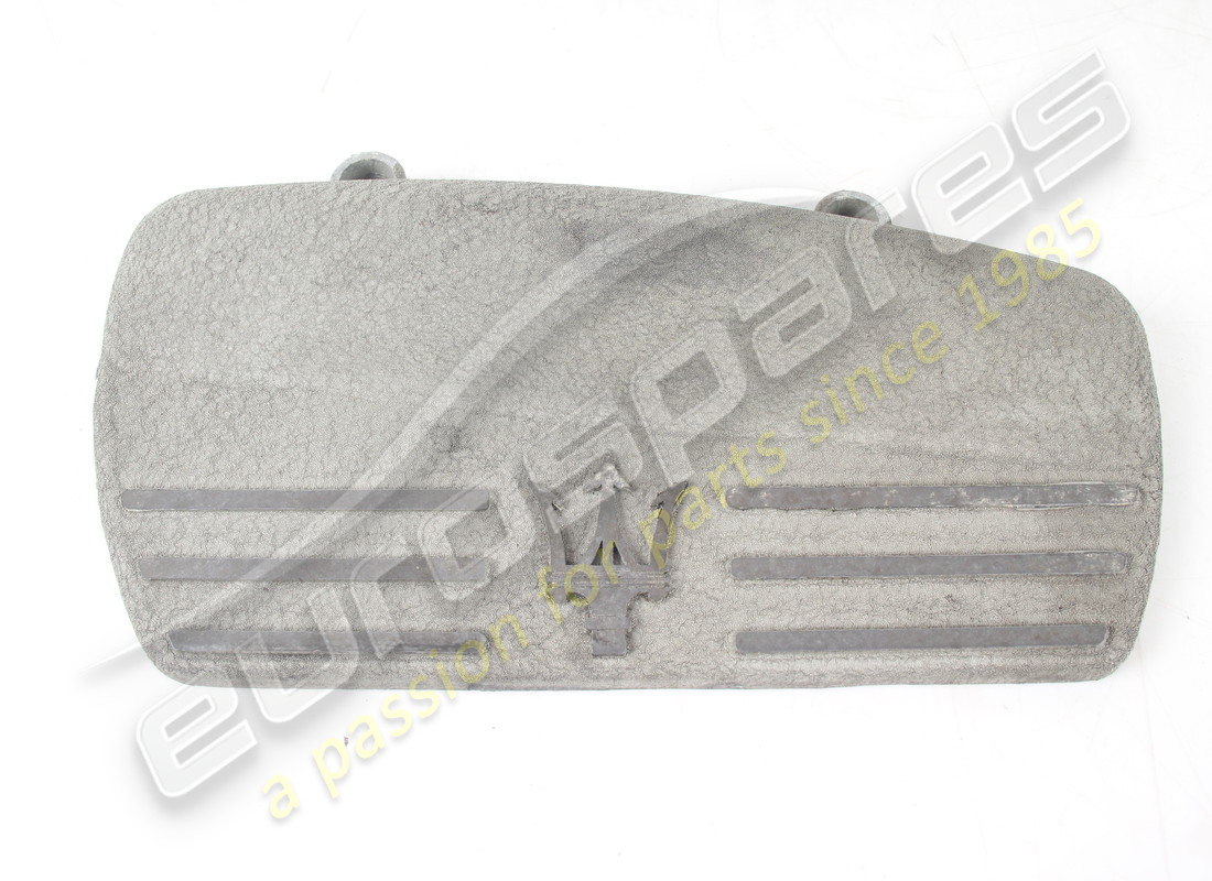 COUVERCLE DE CORPS DE PAPILLON D'OCCASION Maserati . RÉFÉRENCE 585063500 (1)