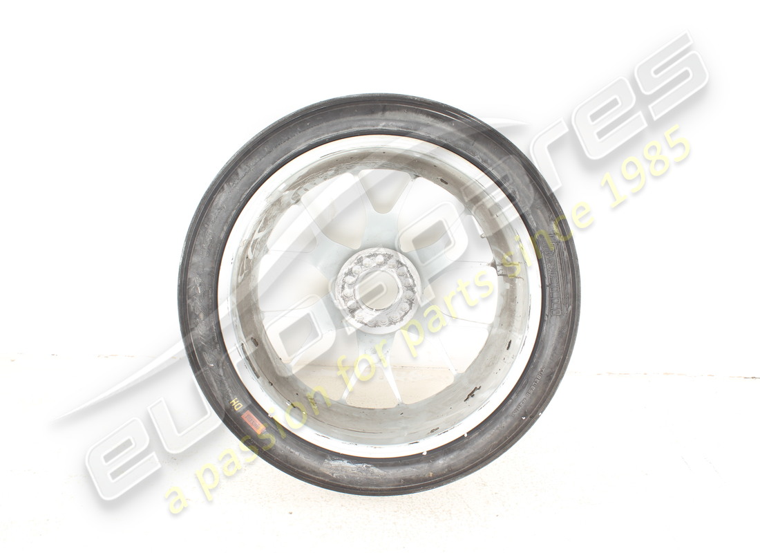utilisé ferrari roue avant. numéro de pièce 341319 (3)