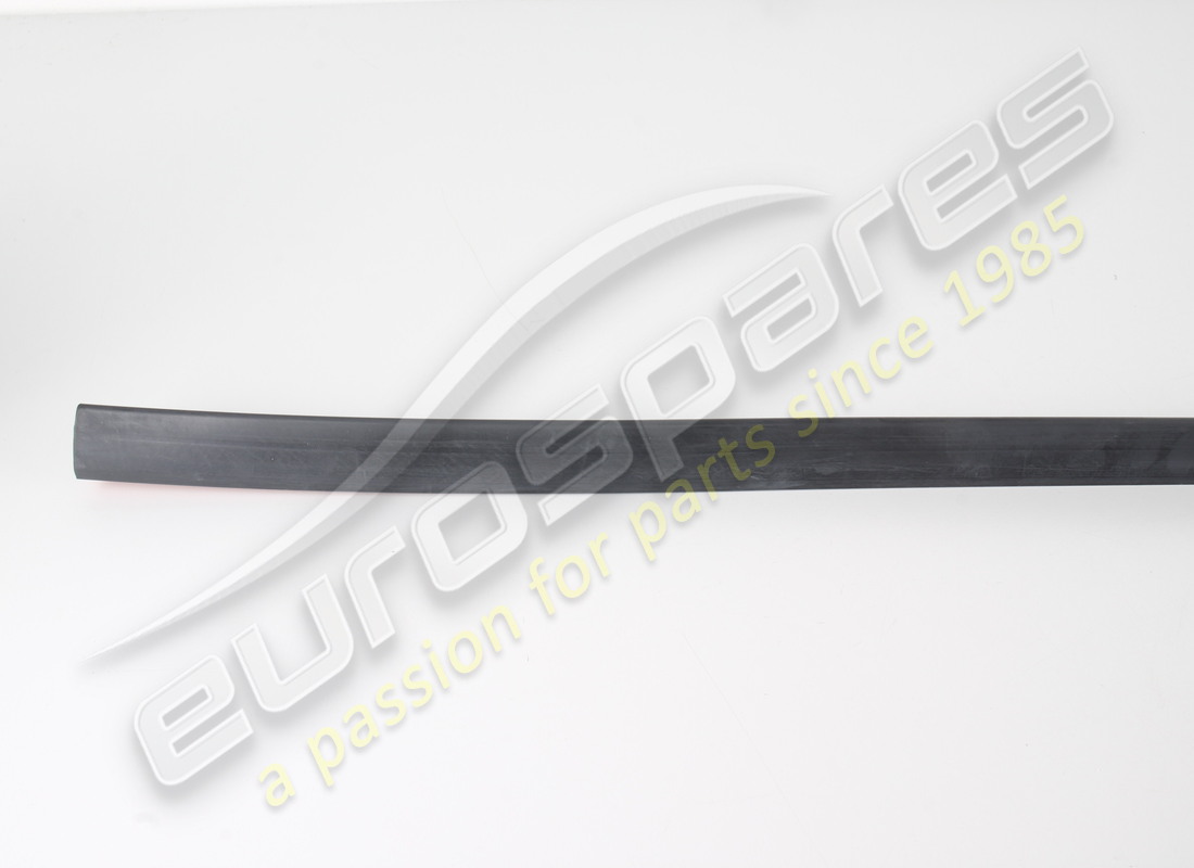 nouveau pare-chocs avant ferrari. numéro de pièce 88803200 (5)