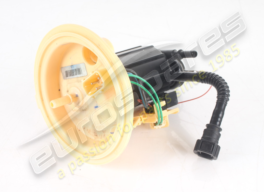 FILTRE DE POMPE À CARBURANT LH UTILISÉ FERRARI. NUMÉRO DE PIÈCE 282785 (3) filtre de pompe à carburant lh utilisé ferrari. numéro de pièce 282785 (3)