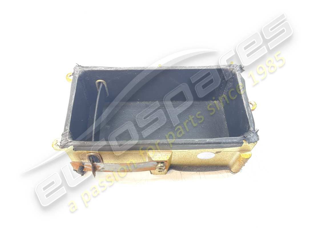 ASSEMBLAGE DE CONTENEUR Aston Martin UTILISÉ. NUMÉRO DE PIÈCE 4G43044J84AA (1)