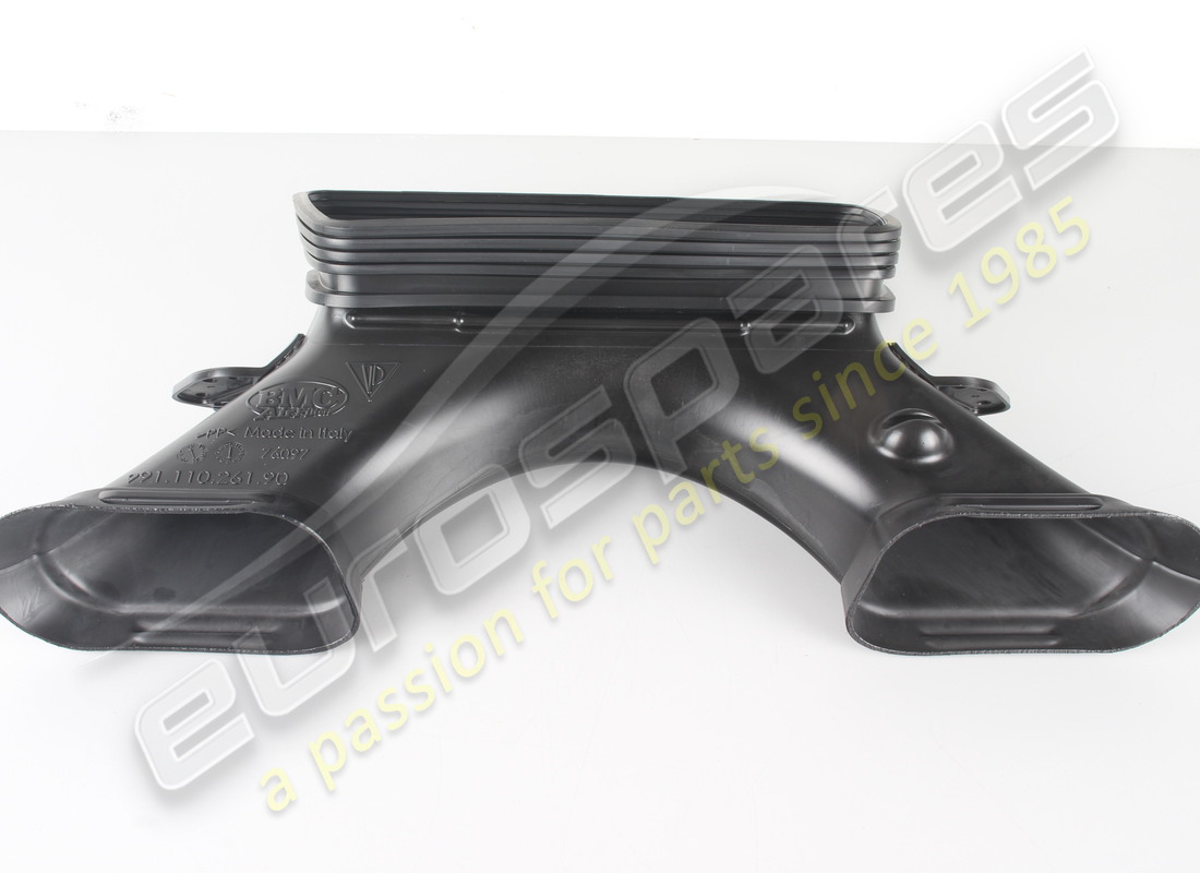 nouveau conduit d'air porsche. numéro de pièce 99111026190 (2)