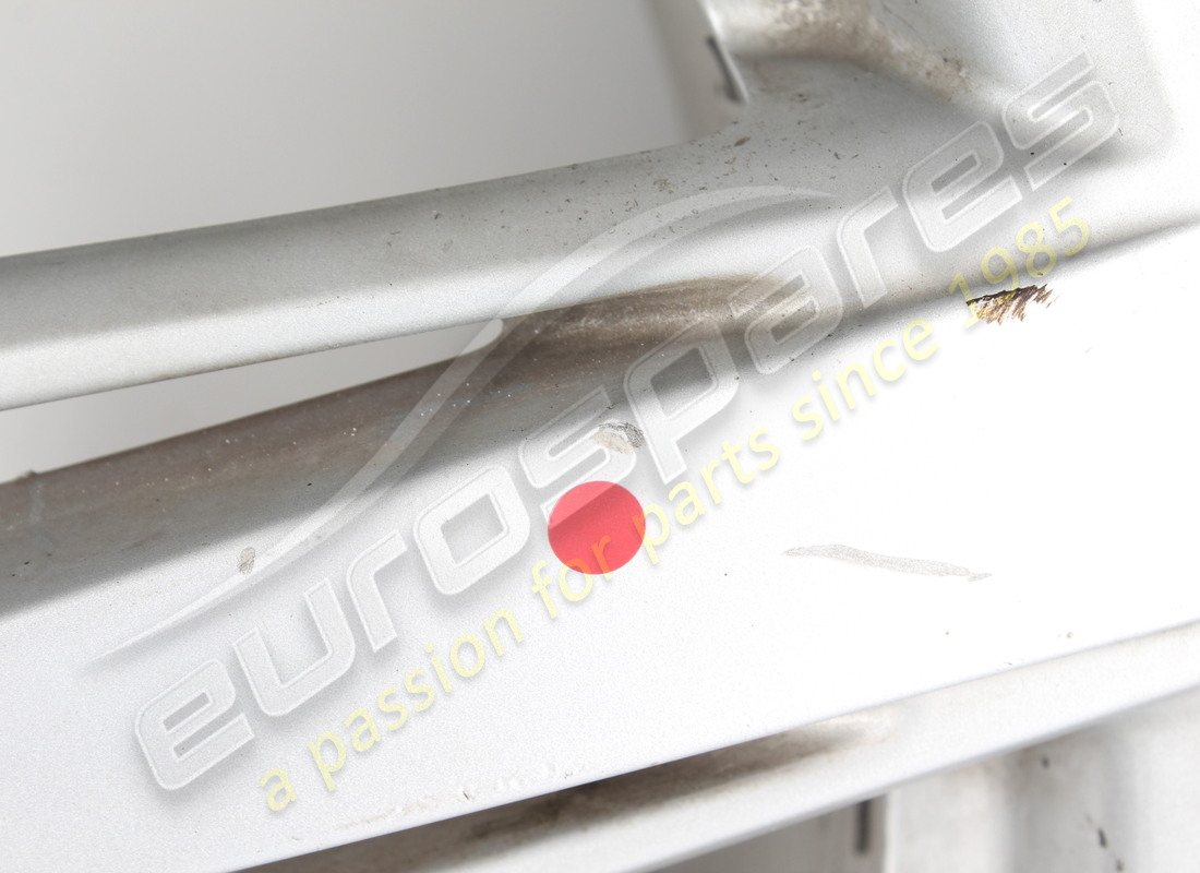 utilisé ferrari roue avant. numéro de pièce 283184 (5)