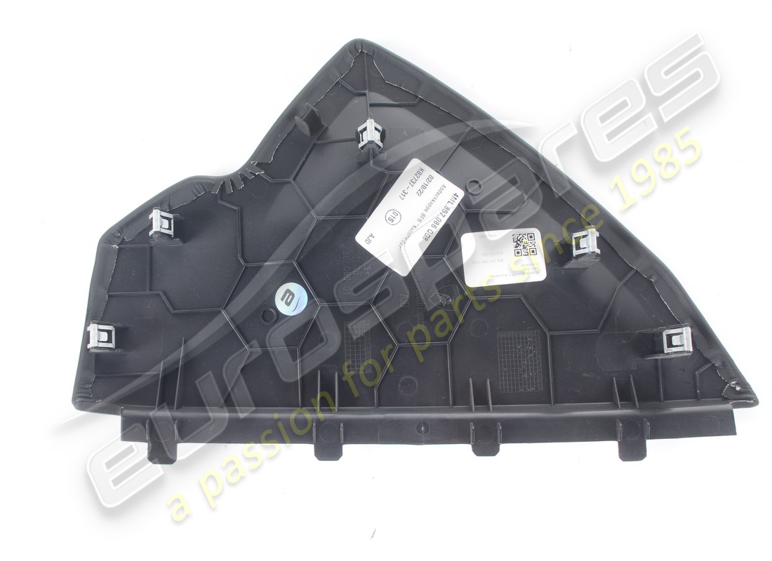 COUVERTURE UTILISÉE DE LAMBORGHINI. NUMÉRO DE PIÈCE 4ML857086QG8 (2) couverture utilisée de lamborghini. numéro de pièce 4ml857086qg8 (2)