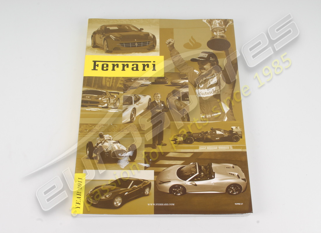 nouvel annuaire ferrari 2011. numéro de pièce 95998127 (1)