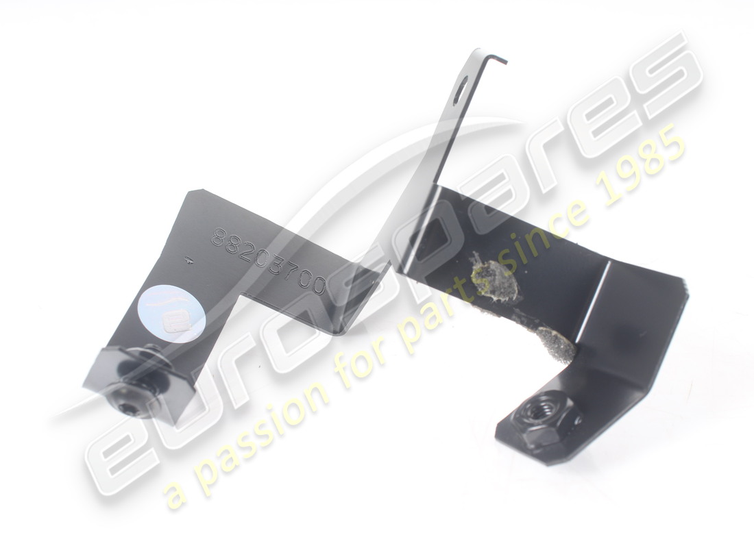 CONDUIT D'AIR SUPÉRIEUR CÔTÉ CONDUCTEUR B UTILISÉ Ferrari . RÉFÉRENCE 88203700 (1)