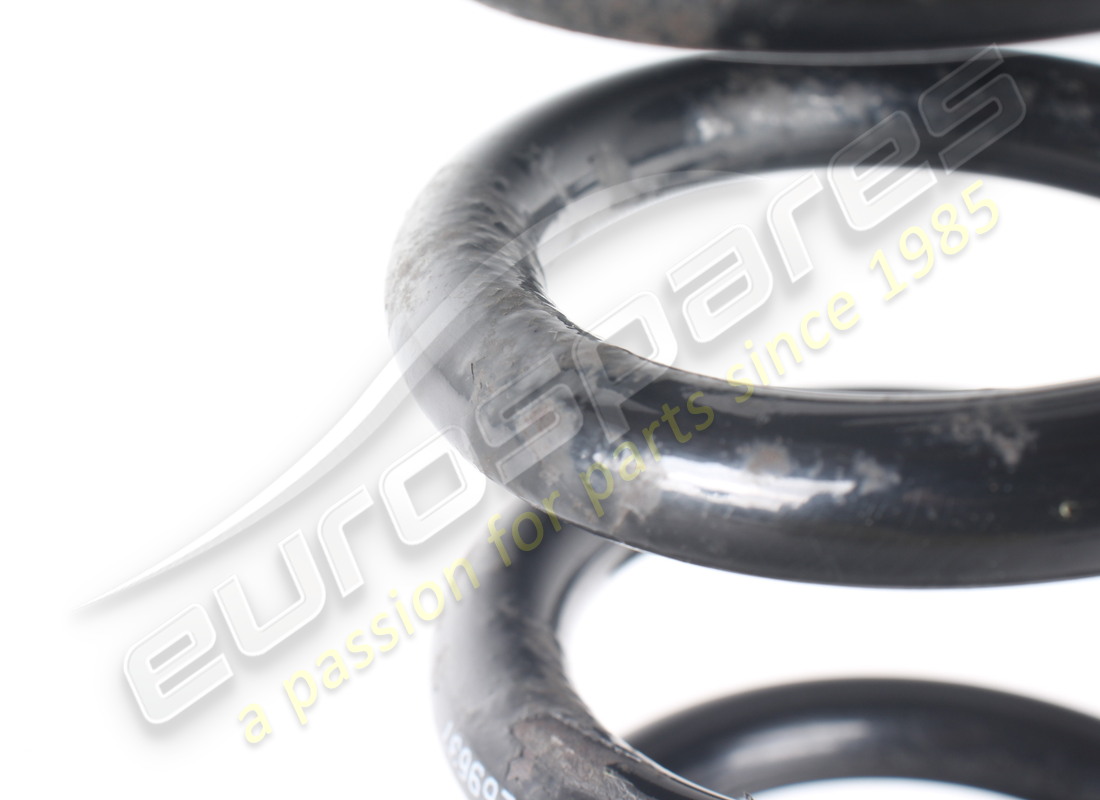 utilisé ferrari ressort. numéro de pièce 269637 (2)