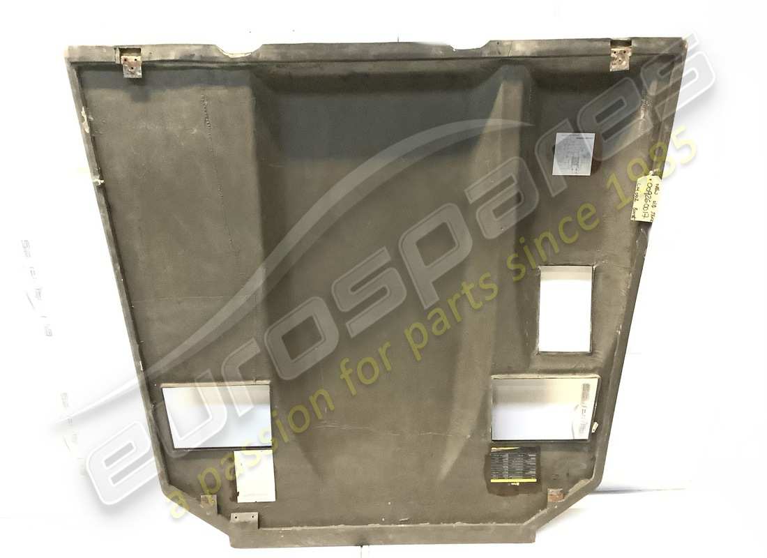 ensemble de couvercle moteur lamborghini utilisé. numéro de pièce 009260017 (2)