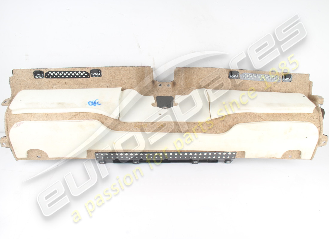 GARNITURE VERTICALE COMPLÈTE DE COMPARTIMENT ARRIÈRE D'OCCASION FERRARI. NUMÉRO DE PIÈCE 812058 (2) garniture verticale complète de compartiment arrière d'occasion ferrari. numéro de pièce 812058 (2)