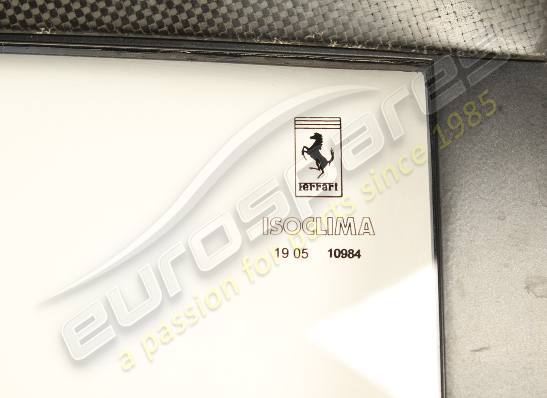 utilisé ferrari cadre de fenêtre gauche complet avec. numéro de pièce 778283 (2)