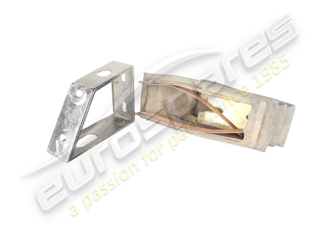 utilisé lamborghini support central de pare-choc arrière droit. numéro de pièce 009463228 (2)