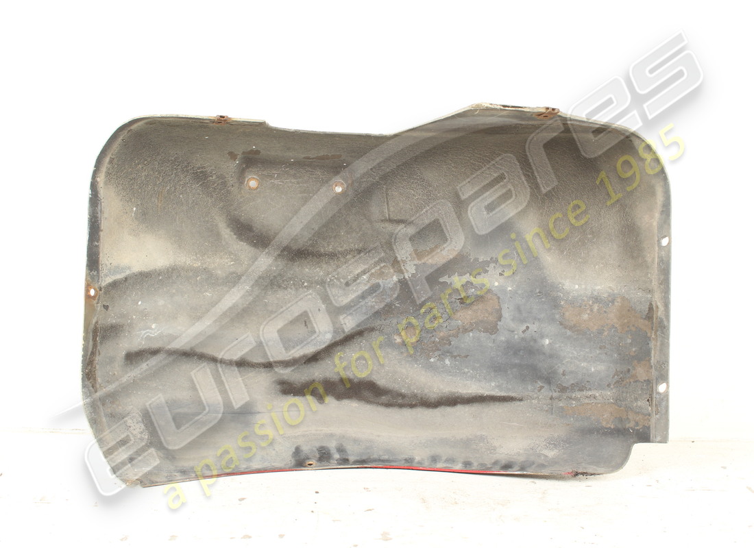 panneau de passage de roue arrière droit ferrari utilisé. numéro de pièce 62084600 (2)