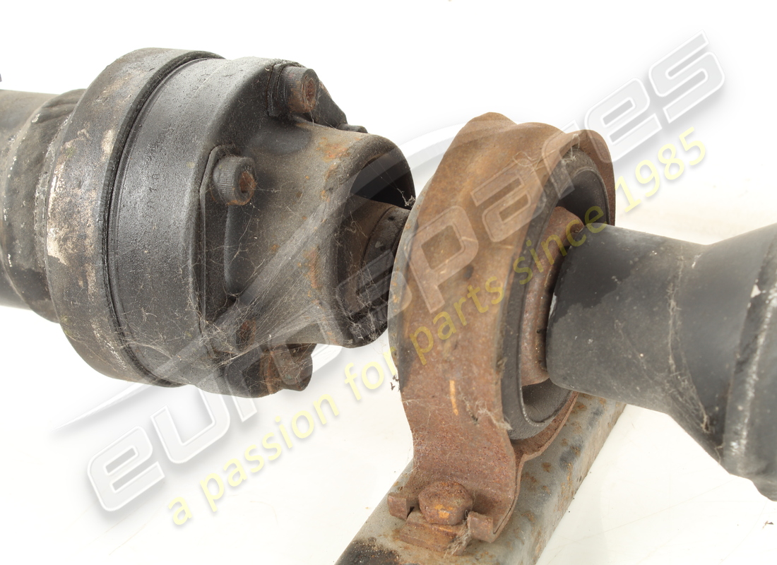 arbre de transmission maserati utilisé. numéro de pièce 386000107 (3)
