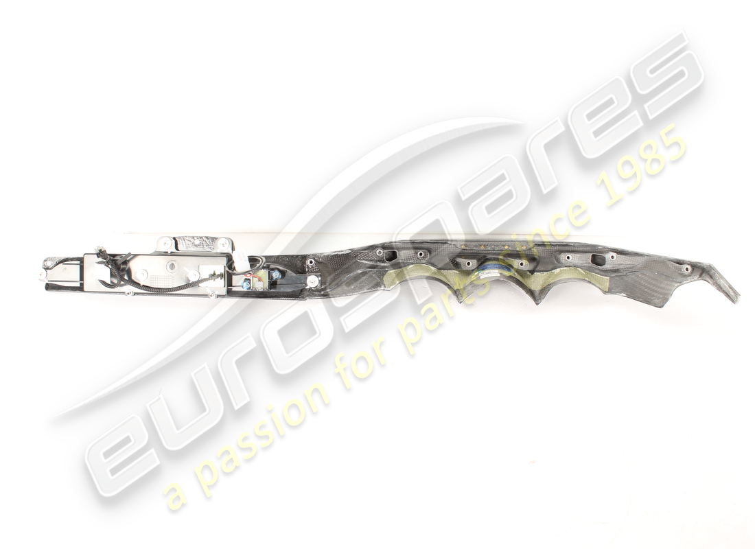 nouveau insert central ferrari ferrari. numéro de pièce 84251400 (4)