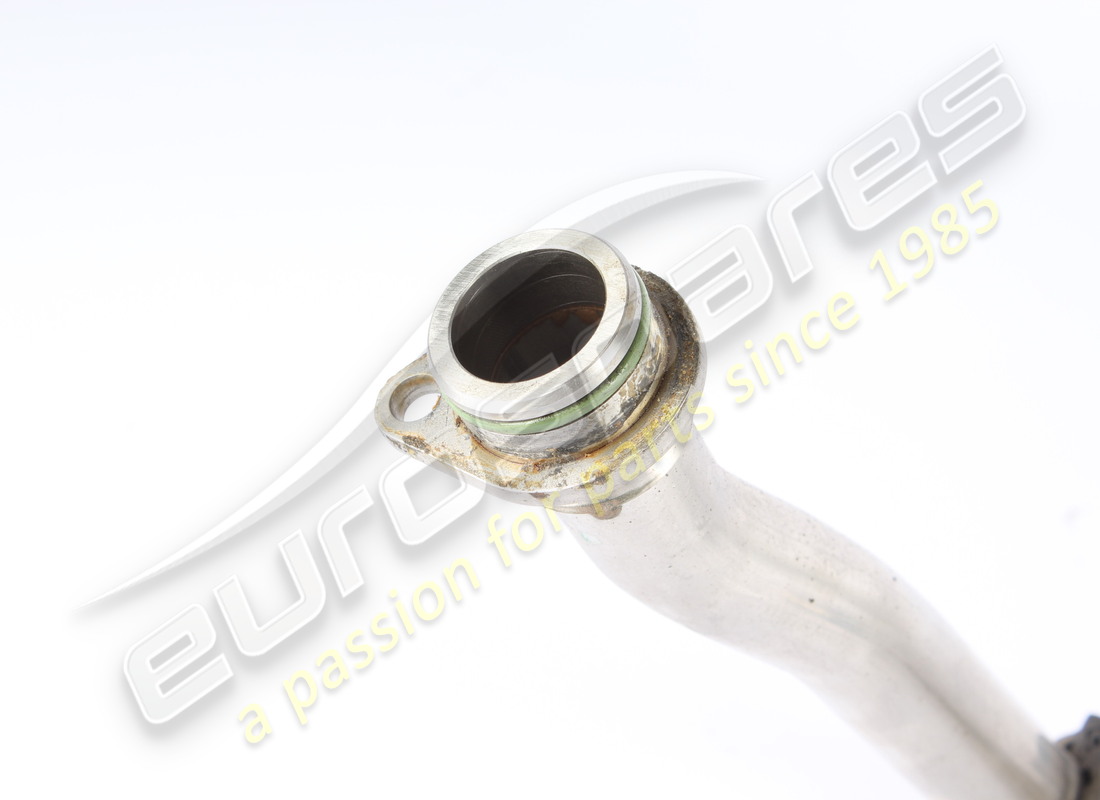 utilisé lamborghini tuyau saugp.-oelkuehler. numéro de pièce 4s0117413f (2)