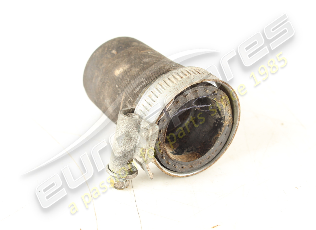 TUYAU D'EAU Ferrari UTILISÉ. NUMÉRO DE PIÈCE 114726 (1)