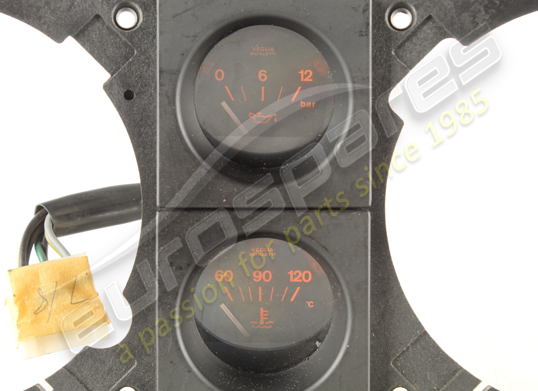 used ferrari temp/oil gauge lhd part number 2578032020 (3)