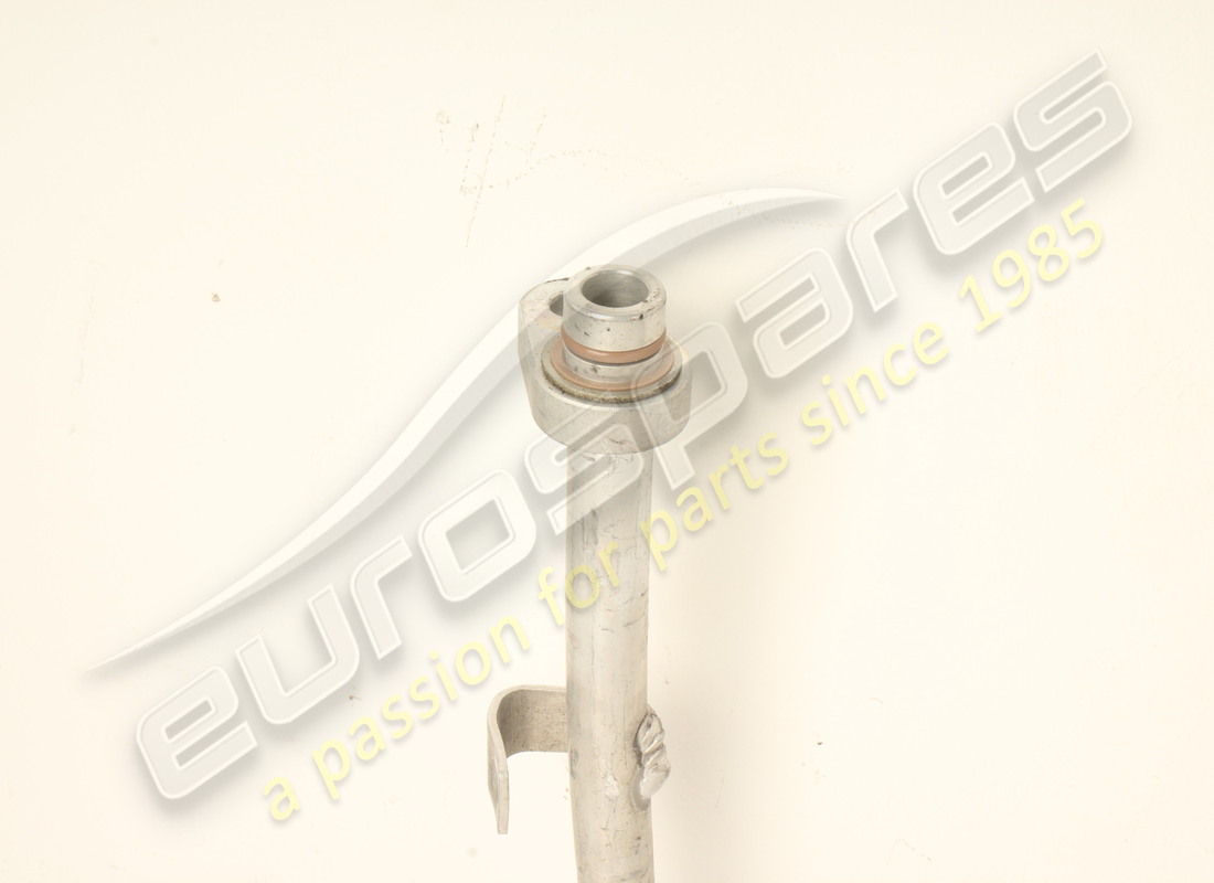 D'OCCASION FERRARI TUBO RIT. FREON DA SOTTOP. A. NUMÉRO DE PIÈCE 917477 (2) d'occasion ferrari tubo rit. freon da sottop. a. numéro de pièce 917477 (2)