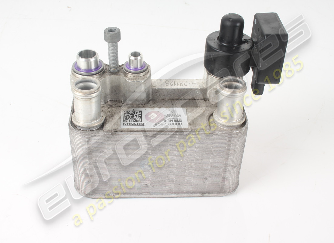 refroidisseur d'occasion ferrari taille 4 con exv. numéro de pièce 817608 (3)