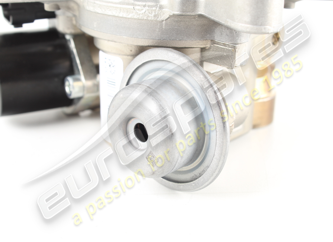 pompe haute pression neuve porsche (rechange). référence 9a1110315gx (6)