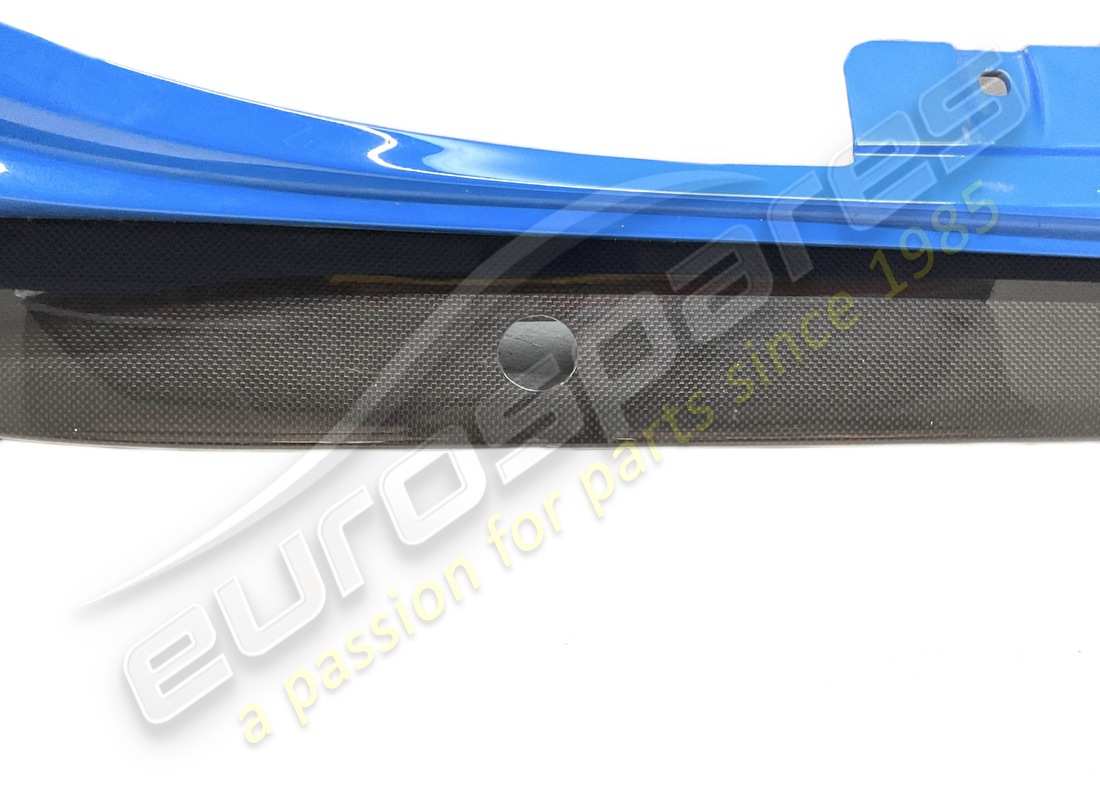 utilisé ferrari garniture sous-porte droite complète. numéro de pièce 766048 (4)
