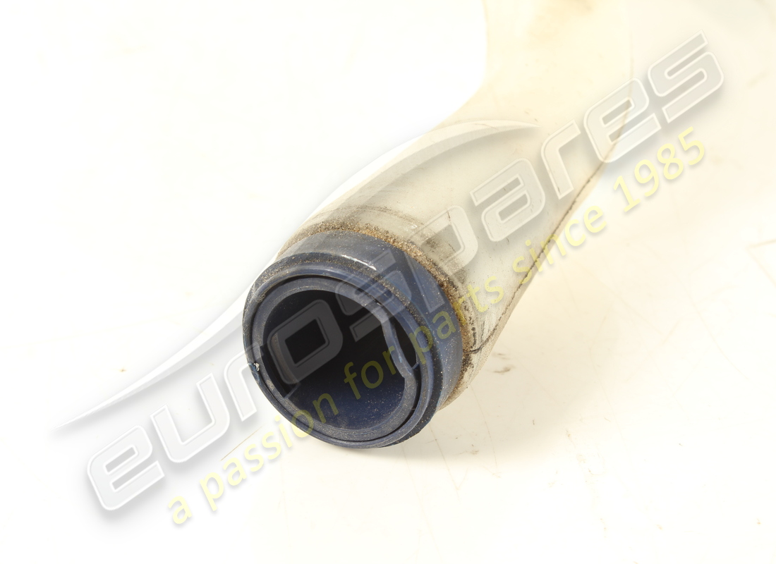 réservoir de lave-glace et de rondelle complet d'occasion ferrari. numéro de pièce 84028400 (3)