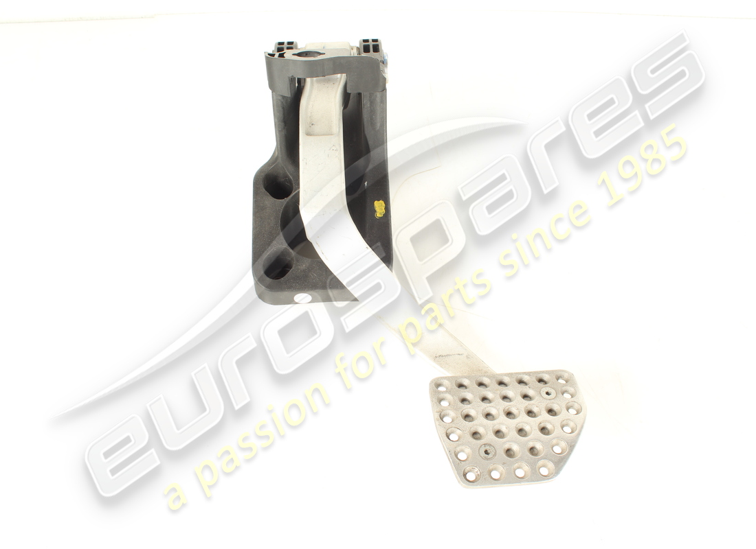 PÉDALIER COMPLET D'OCCASION Eurospares. NUMÉRO DE PIÈCE EAP1564160 (1)