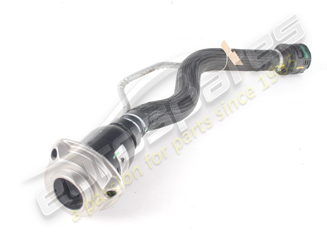 TUYAU DE REMPLISSAGE DE CARBURANT D'OCCASION Ferrari. NUMÉRO DE PIÈCE 880514 (1) TUYAU DE REMPLISSAGE DE CARBURANT D'OCCASION Ferrari. NUMÉRO DE PIÈCE 880514 (1)