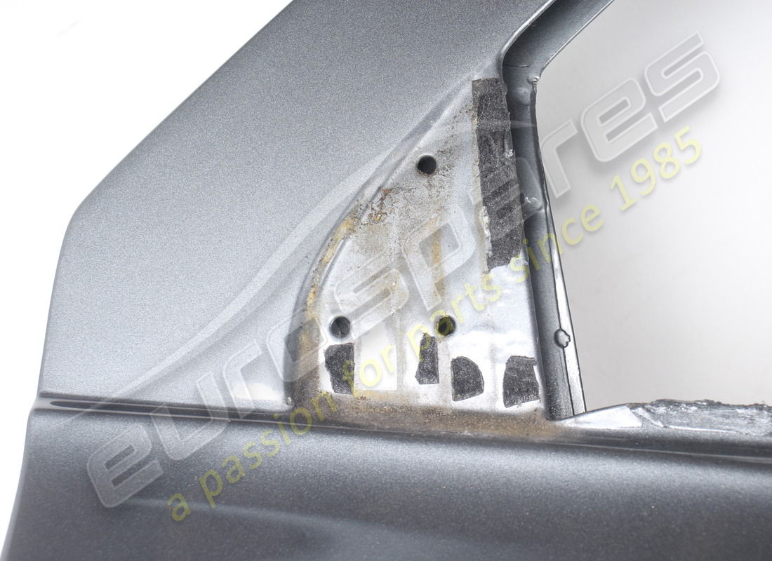 utilisé maserati porte arrière. numéro de pièce 374530204 (2)