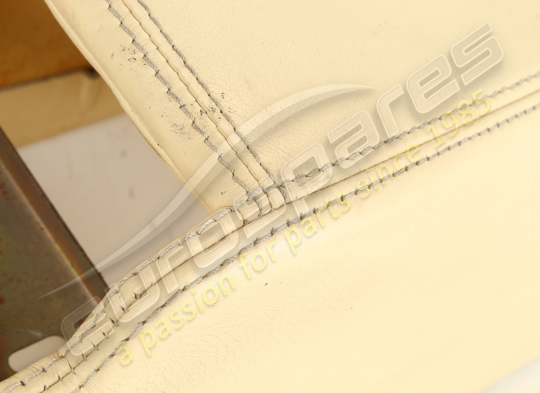 utilisé ferrari console rhd en crème vm3997. numéro de pièce 65450204 (5)