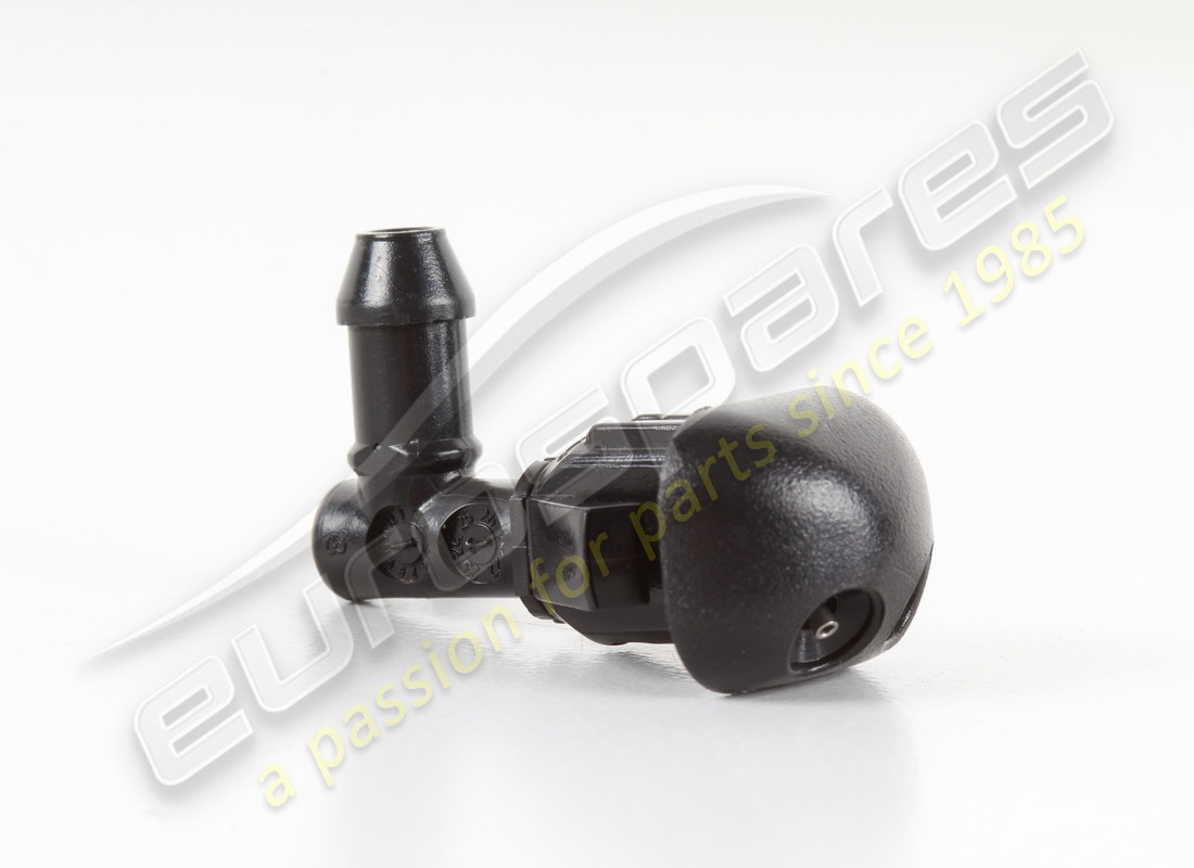 new porsche nozzle. part number 95b955985a (1)