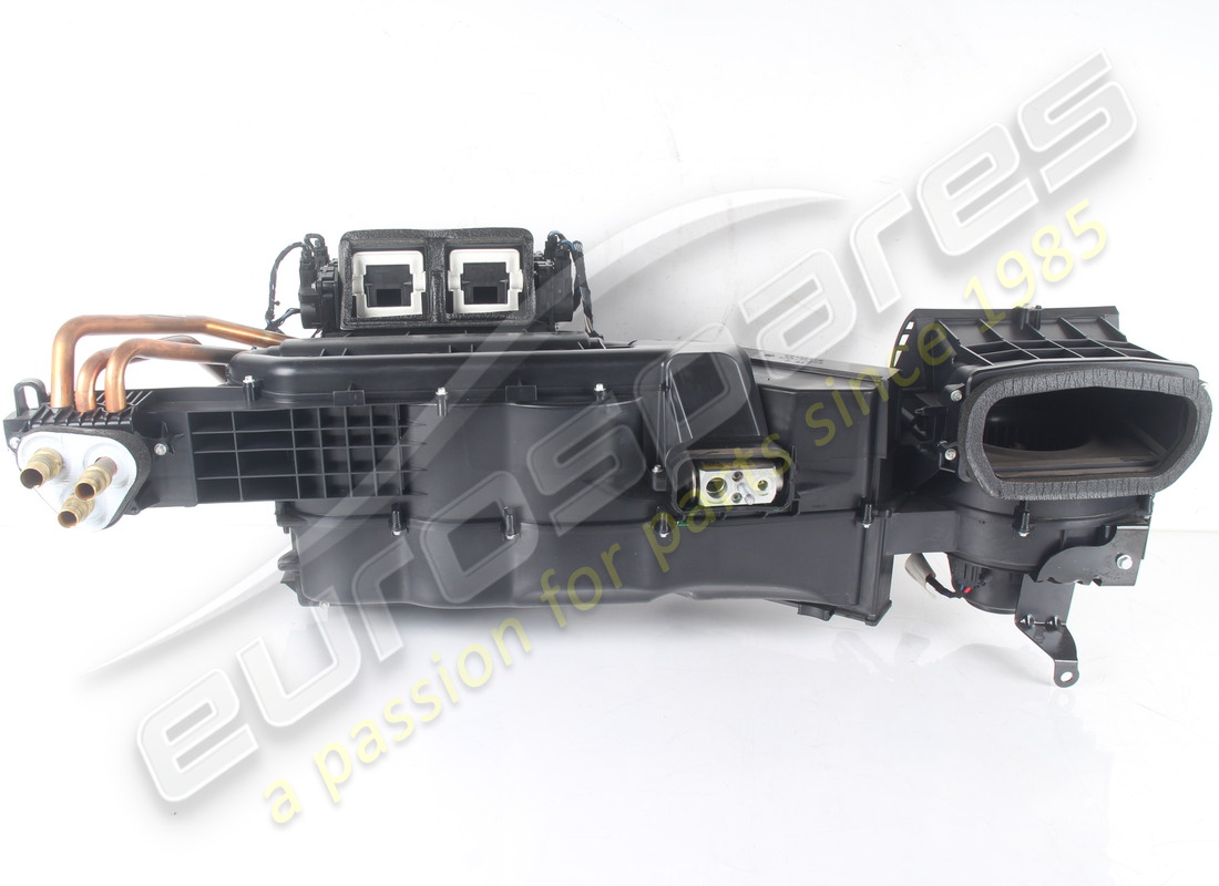 Unité de climatisation complète d'occasion Ferrari. Numéro de pièce 88330900 (1)