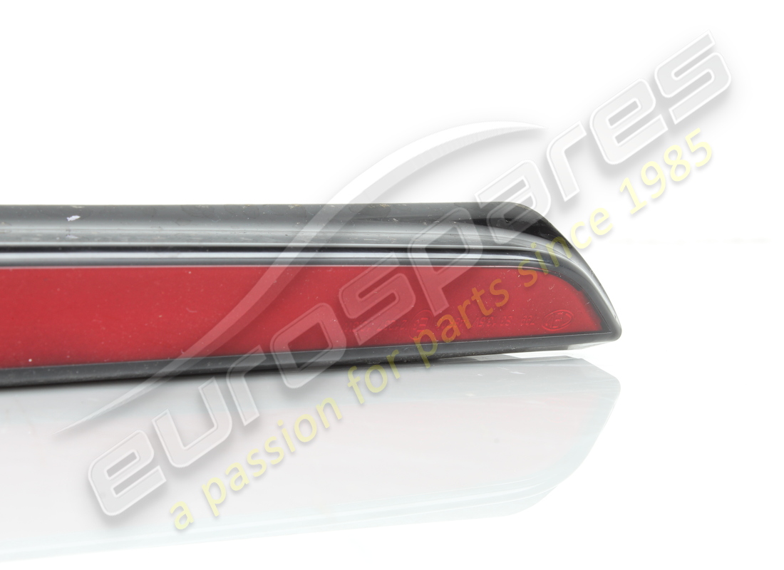 utilisé ferrari terzo stop ps. numéro de pièce 887490 (2)