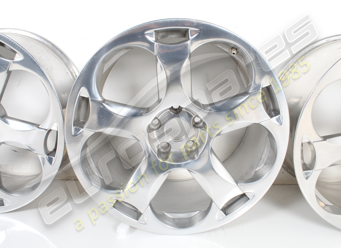 jeu de roues cassiopea d'occasion lamborghini (argent). référence 0r1400091 (11)