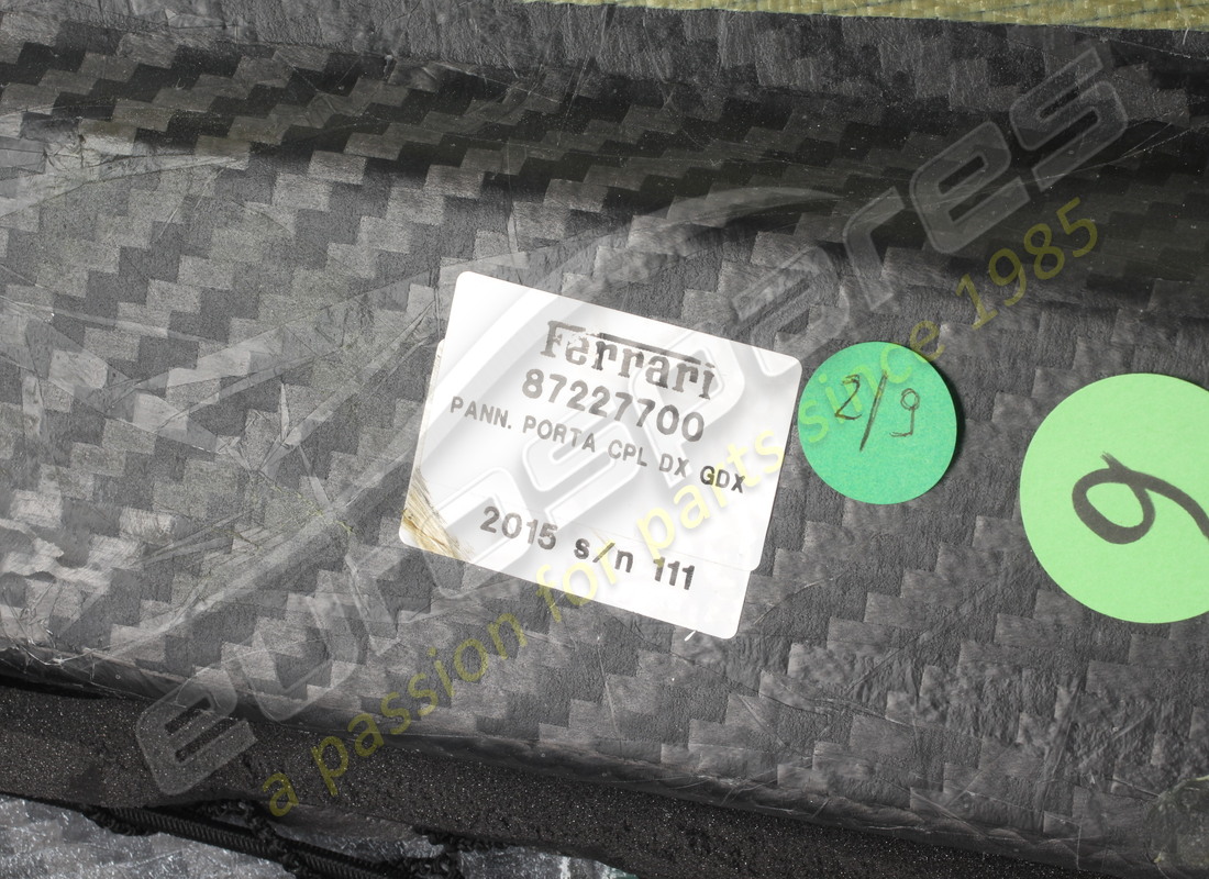 nouveau ferrari panneau de porte droit complet. numéro de pièce 87227700 (3)
