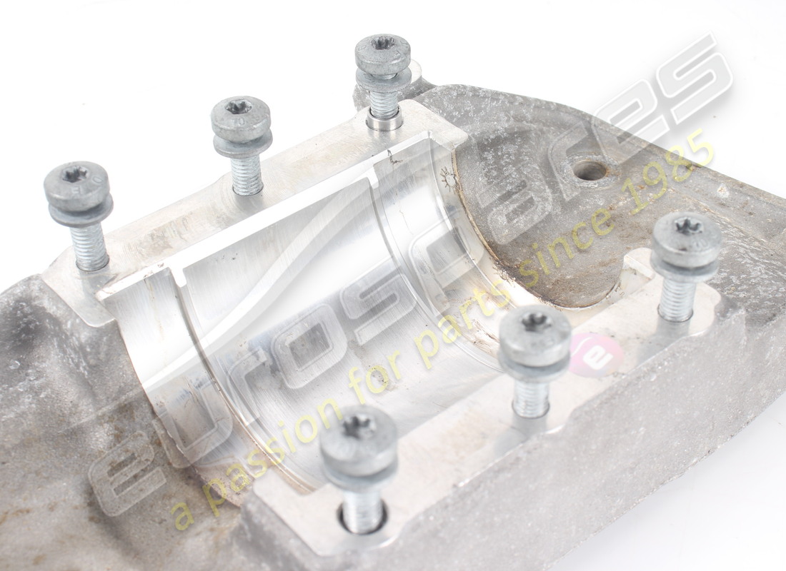 utilisé ferrari supporto inf. cambio. numéro de pièce 965162 (4)