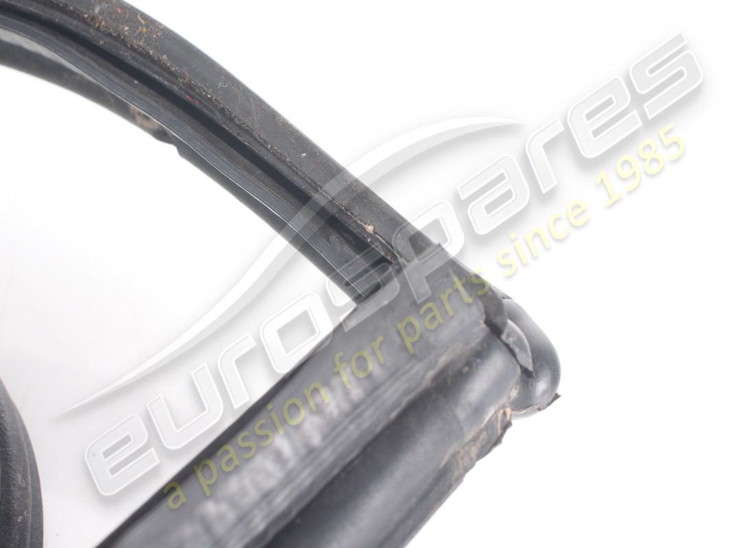 FERRARI CAOUTCHOUC DE BOTTE UTILISÉ - VENDU AU MÈTRE. NUMÉRO DE PIÈCE MC34771 (2) ferrari caoutchouc de botte utilisé - vendu au mètre. numéro de pièce mc34771 (2)