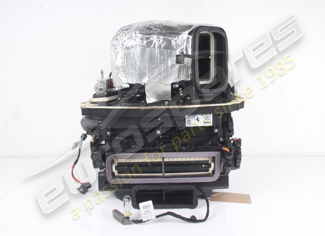UTILISÉ Ferrari ÉVAPORATEUR COMPLET. NUMÉRO DE PIÈCE 965060 (1)