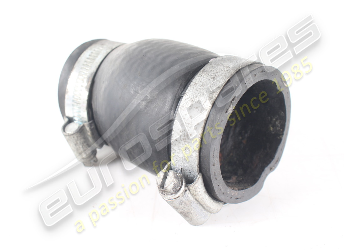 MANCHON UTILISÉ Maserati DU MOTEUR AU RIGIDE. RÉFÉRENCE 384000320 (1)