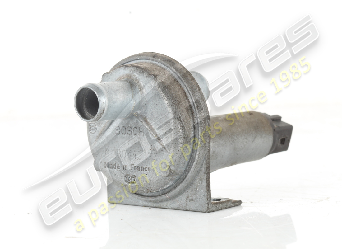 soupape à air auxiliaire d'occasion ferrari. référence 124802 (1)