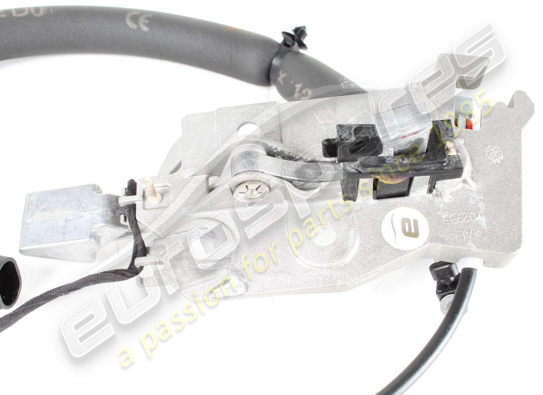 utilisé ferrari module de poignée de porte extérieure gauche. numéro de pièce 768209 (2)