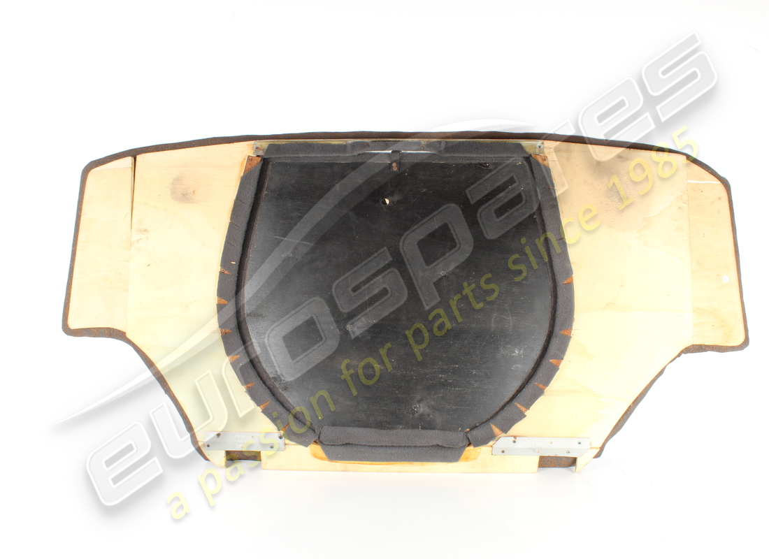 TAPIS DE COFFRE À BAGAGES D'OCCASION MASERATI. NUMÉRO DE PIÈCE 371530119 (3) tapis de coffre à bagages d'occasion maserati. numéro de pièce 371530119 (3)