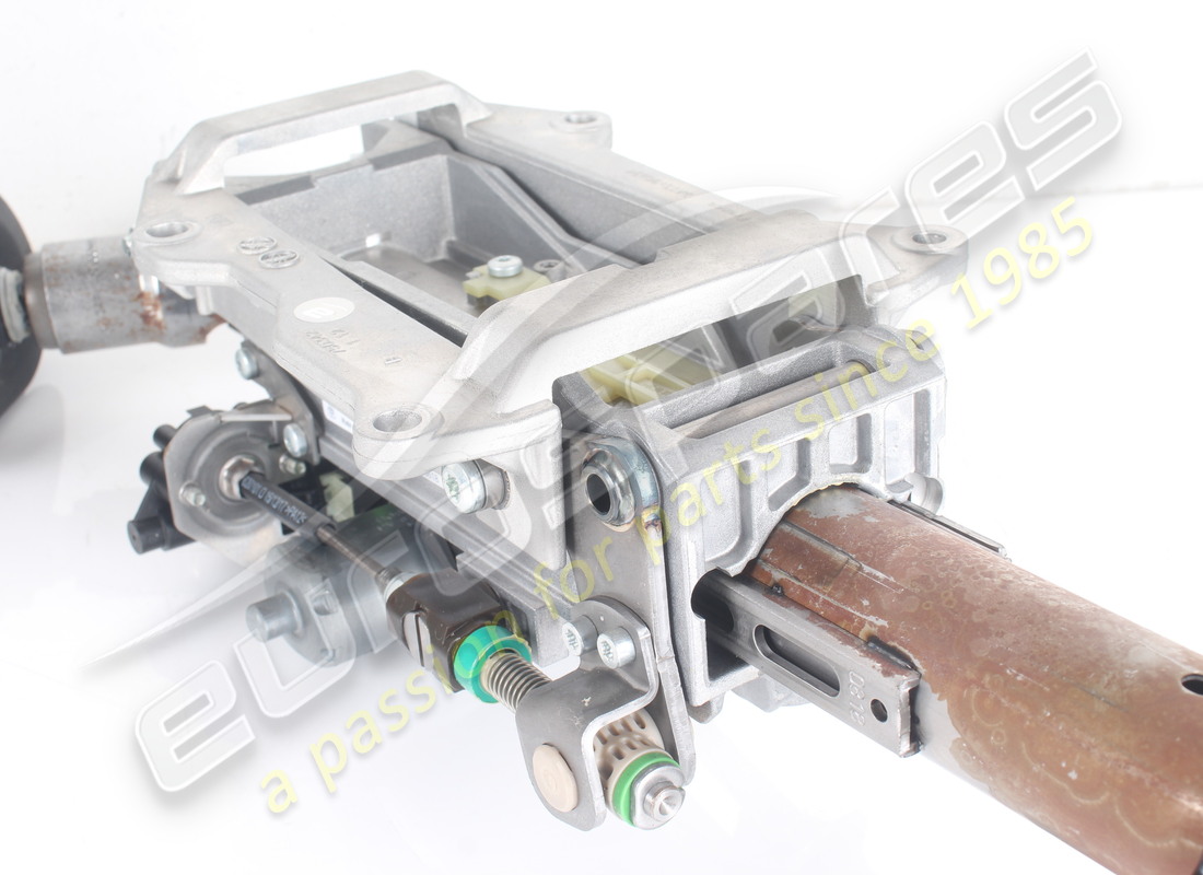 UTILISÉ FERRARI COLONNE DE DIRECTION COMPLÈTE. NUMÉRO DE PIÈCE 320095 (4) utilisé ferrari colonne de direction complète. numéro de pièce 320095 (4)