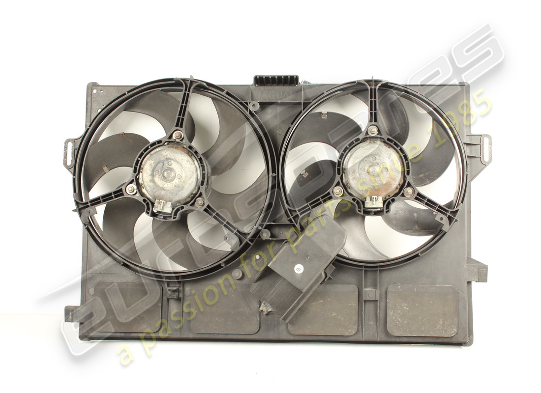 Aston Martin ENSEMBLE VENTILATEUR ET MOTEUR, RADIATEUR UTILISÉ. NUMÉRO DE PIÈCE 4G438C607AA (1)