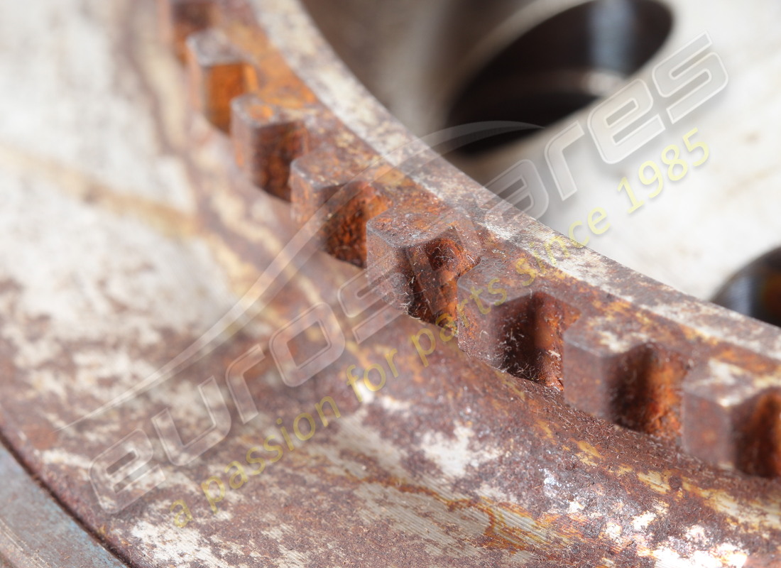 VOLANT MOTEUR FERRARI UTILISÉ. NUMÉRO DE PIÈCE 281741 (6) volant moteur ferrari utilisé. numéro de pièce 281741 (6)