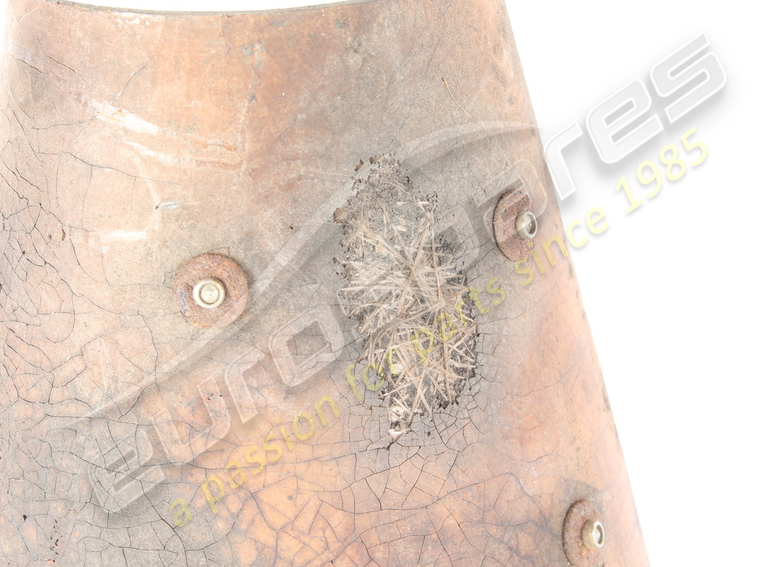 protecteur d'arbre d'essieu utilisé ferrari. numéro de pièce 208327 (2)