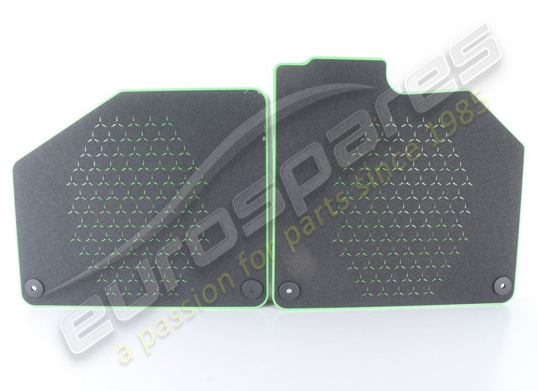 nouveau tapis de sol lamborghini. référence 4t2864435j (1)