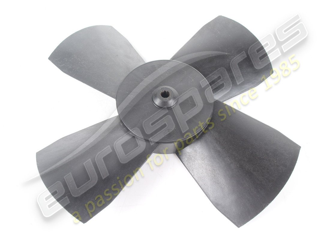 Ferrari PALE DE VENTILATEUR UTILISÉE. NUMÉRO DE PIÈCE 62441100 (1)
