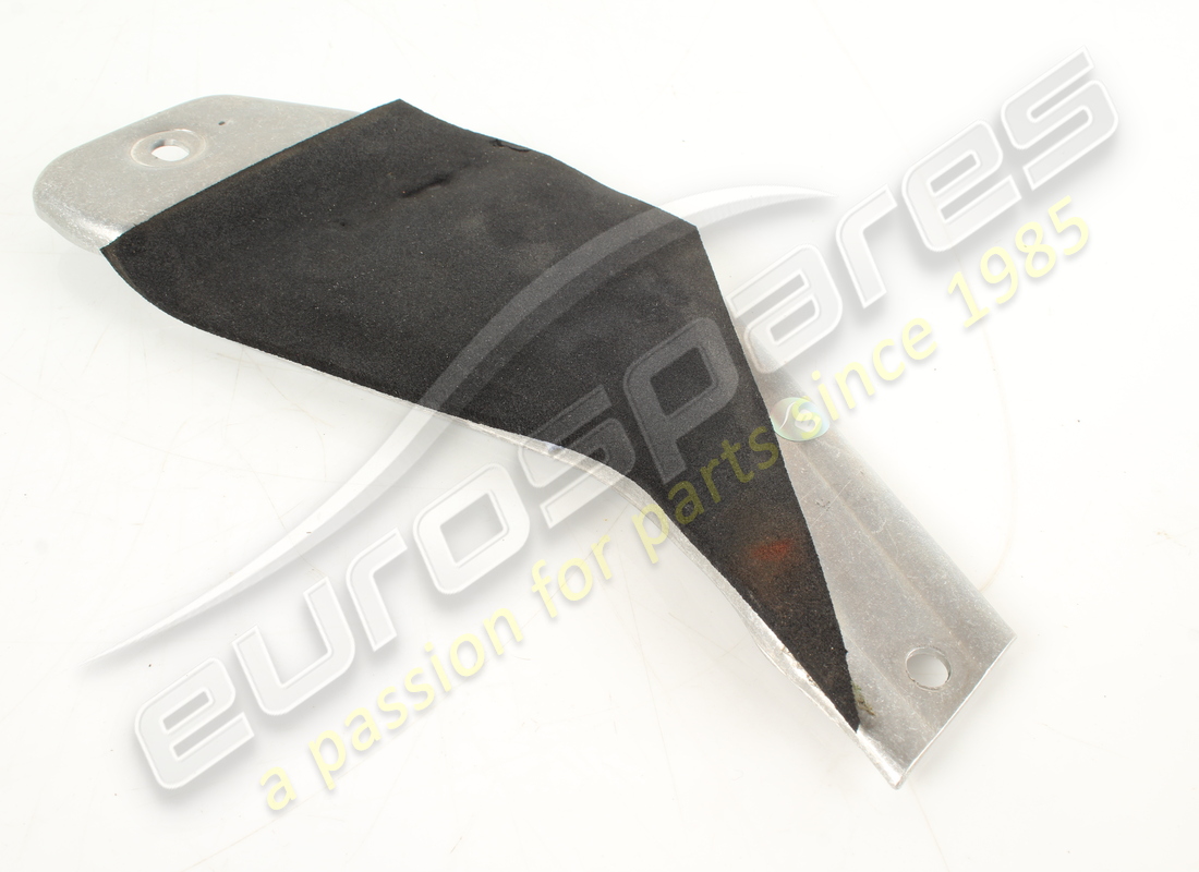 UTILISÉ Ferrari SUPPORT AVANT DROIT. NUMÉRO DE PIÈCE 332004 (1)